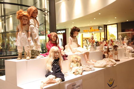 Dolls Exhibit at Dubai Festival City