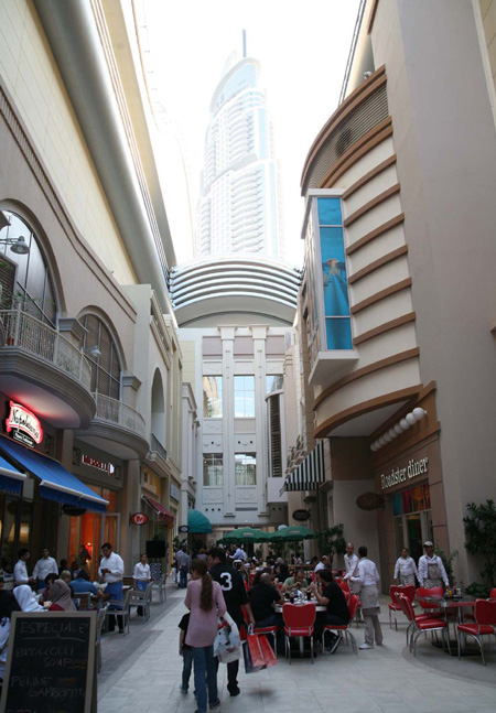 The Dubai Mall opens The Grove,Dubai’s first open-air retail streetscape