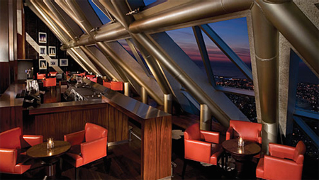 Vus bar at Emirates Towers