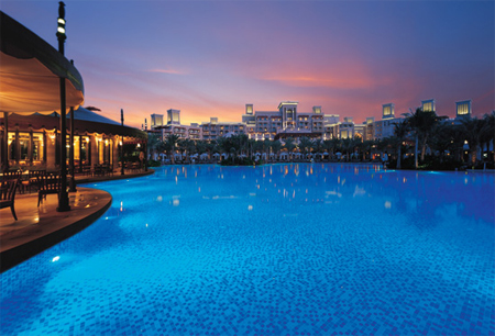 Al Qasr Resort