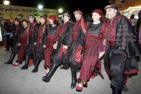 Lebanese dancers at Global Vilh