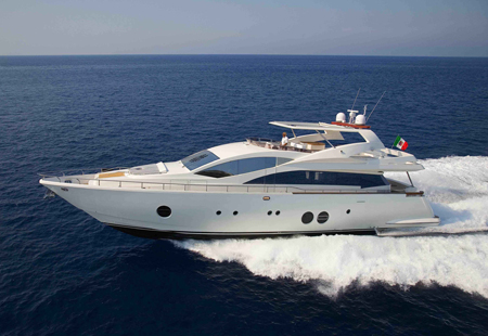 Yacht featured in Dubai Internh