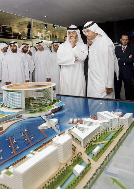 Aerial shot of Dubai Mall undeh