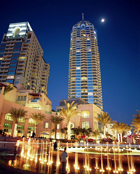 Marina Walk at Dubai Marina