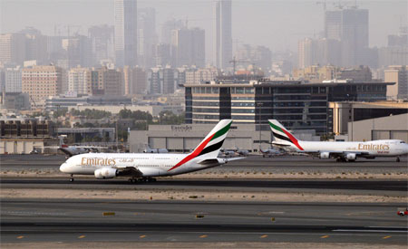 Emirates  A380 arrives in Dubai