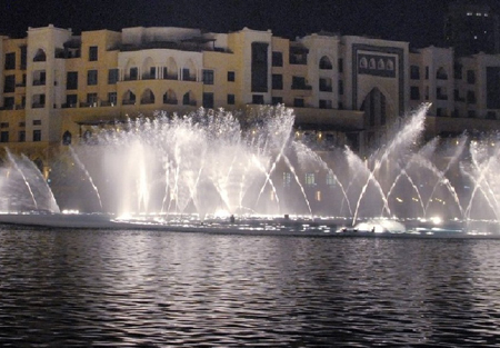 The Dubai Fountain @ Downtown Burj Dubai