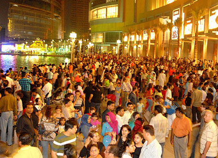 Crowds at Dubai Mall