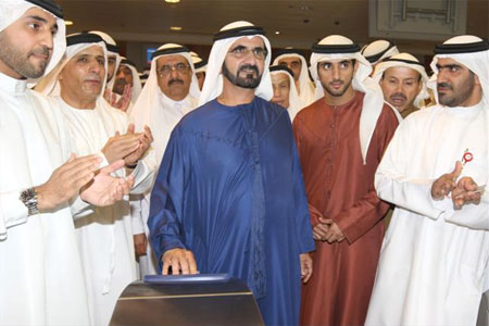 Sheikh Mohammed inaugurating the Dubai Metro